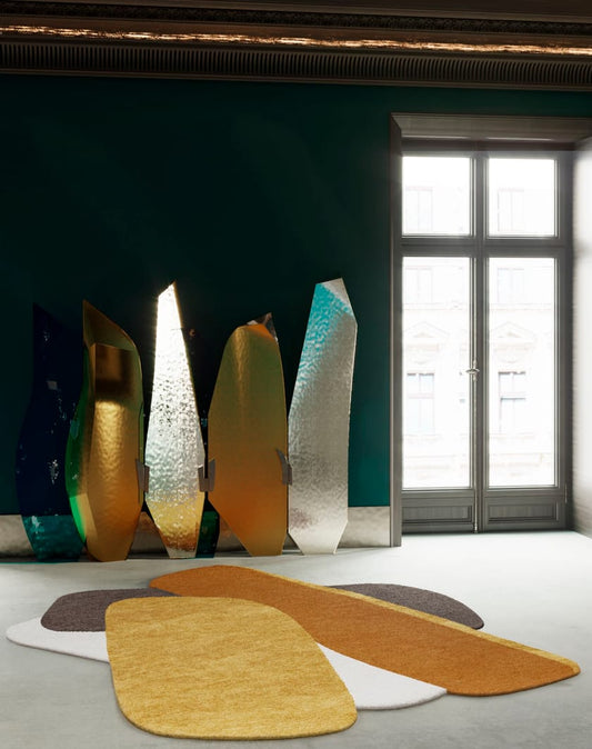 Elvoro Irregular Hand Tufted Rug