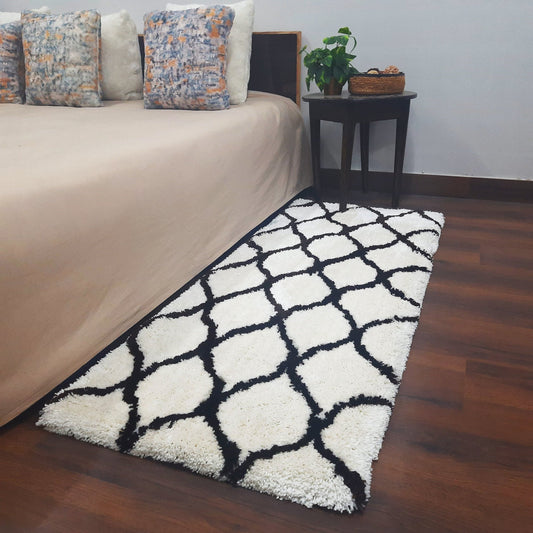 Ruqayyah Shaggy Runner