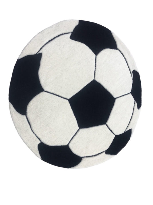 Garnet Round Hand Tufted Carpet