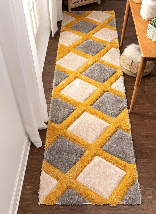 Yasira Shaggy Runner