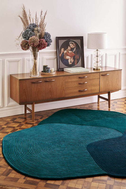 Frayfy Irregular Hand Tufted Carpet