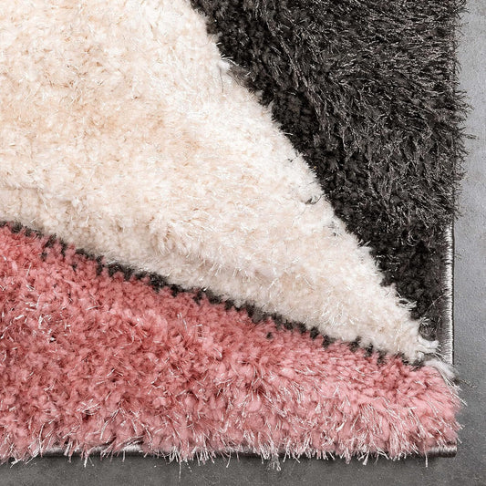 Myssan Blush & Grey Geometric Triangle Shaggy Rug – alternate view