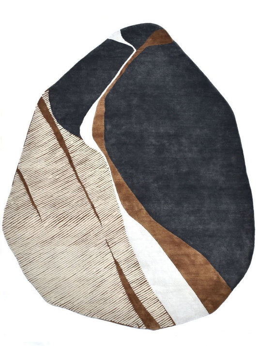 Avalora Irregular Hand Tufted Carpet