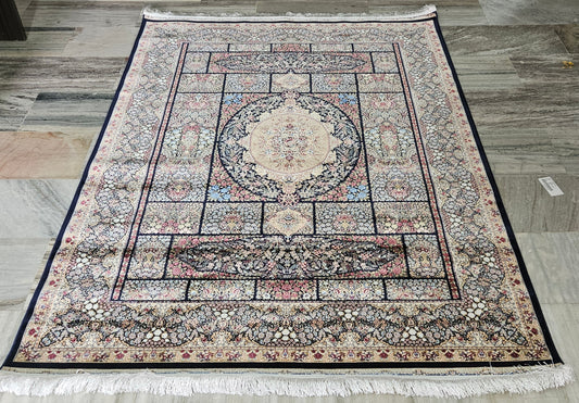 Heriz Iranian Silk carpet