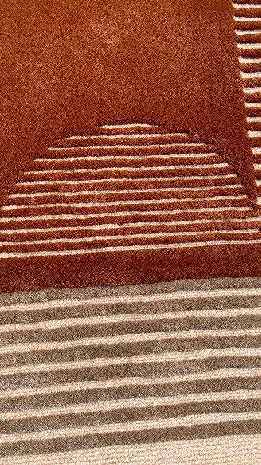 Zalara Irregular Hand Tufted Rug