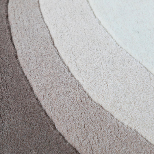 Thyric Irregular Hand Tufted Rug