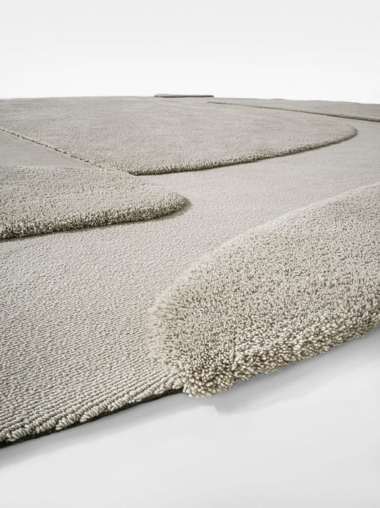 Pliora Irregular Hand Tufted Rug